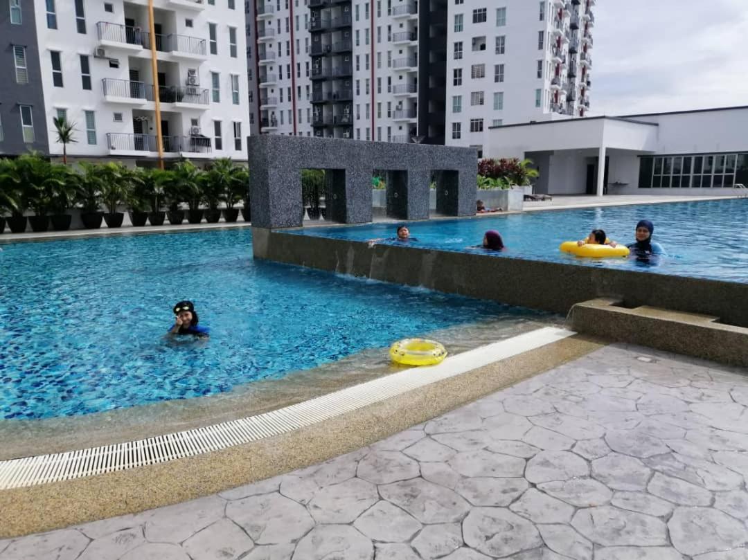 Afnan Homestay At Semenyih, Ascotte Boulevard エクステリア 写真